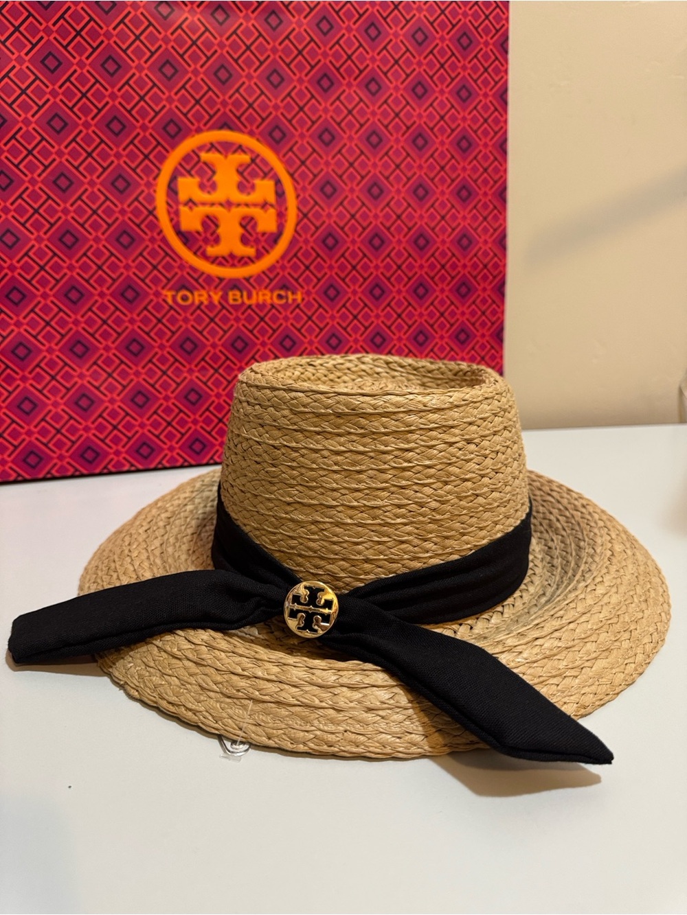 NEW✨ Natural Straw Boater Hat with Black Band and TB Gold Logo one size UPF 50+